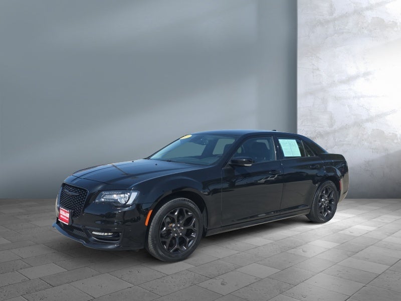 2023 Chrysler 300 Touring L
