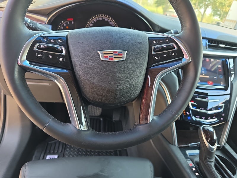 2017 Cadillac XTS Luxury
