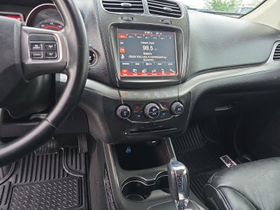 2020 Dodge Journey Crossroad