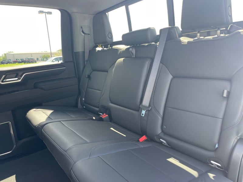 2025 GMC Sierra 3500 HD SLT