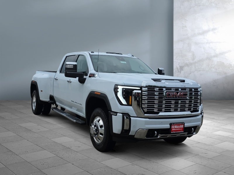 2026 GMC Sierra 3500HD Denali - Photo 8