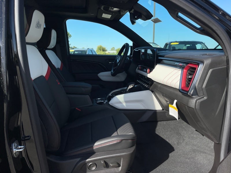 2024 GMC Canyon AT4X