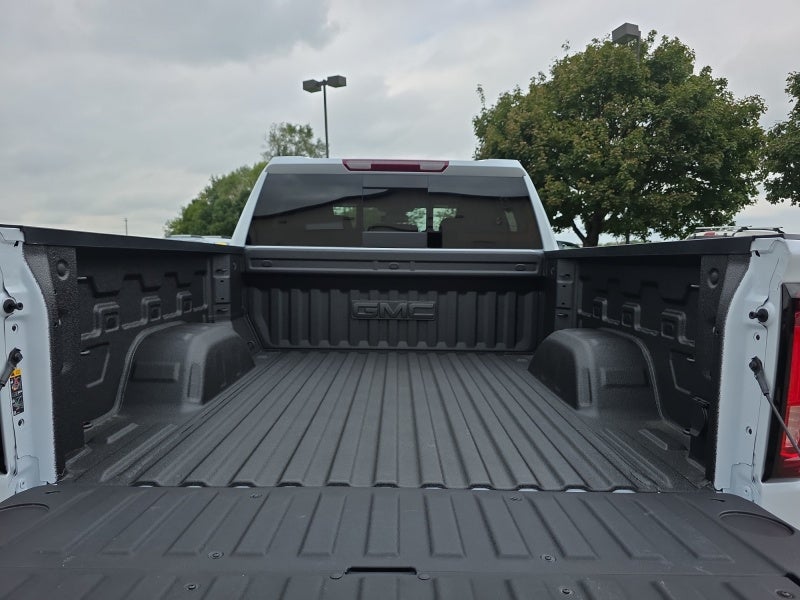 2026 GMC Sierra 1500 SLT - Photo 17