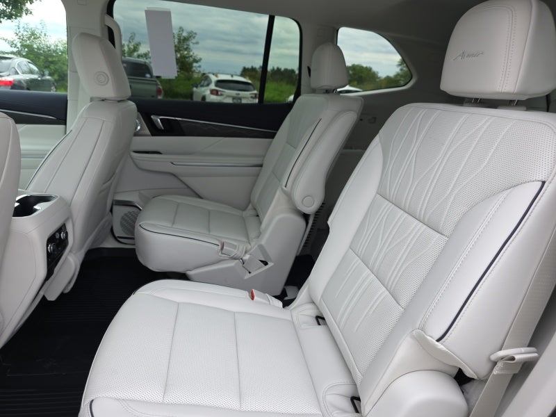 2027 Buick Enclave Avenir - Photo 18